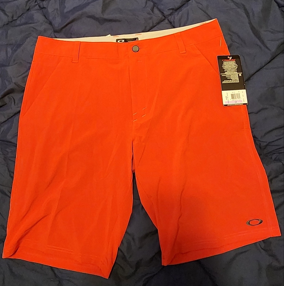 Men's red Oakley shorts size 38